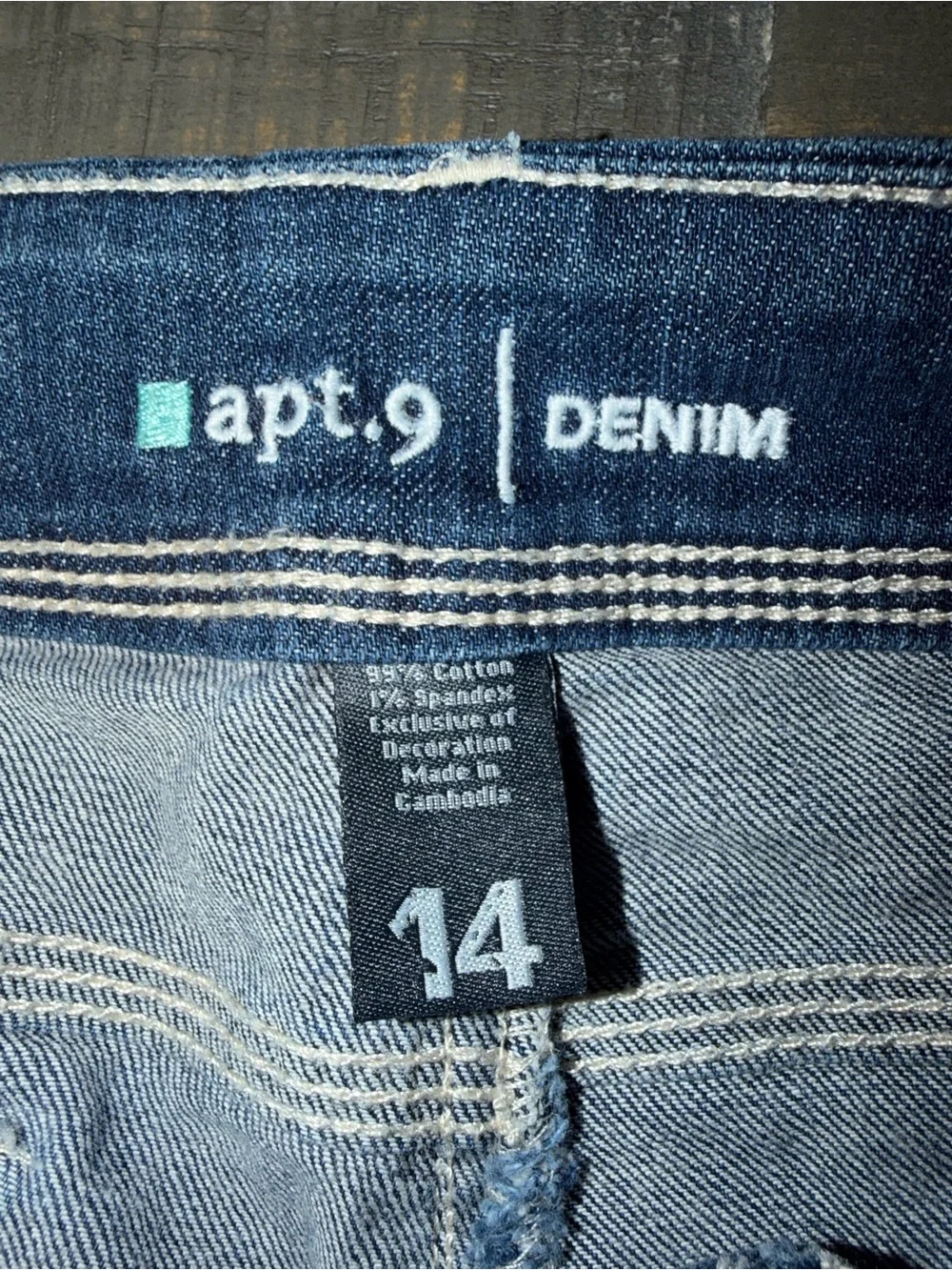 Women's size 14‎ shorts Apt. 9 Dark Blue Denim Women's Jean Shorts